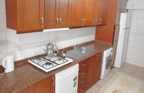 Kagithane Wohnung | 3-bedroom apartment in enchanting Istanbul with WiFi, with Full Air Conditioning