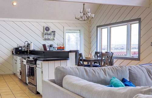 Willoughby Spit Haus | 3-Bedroom; Beach front Bungalow in Norfolk, VA