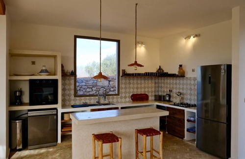 Ghazoua Villa | 3-bedroom Beldi villa in between Ghazoua and Sidi Kaouki with WiFi, AC.