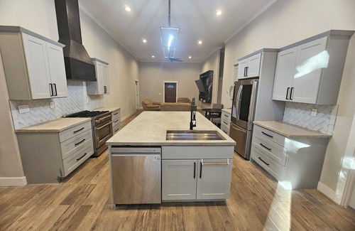 Interlochen Haus | 3-bedroom dog friendly house in charming Interlochen for the outdoor enthusiasts