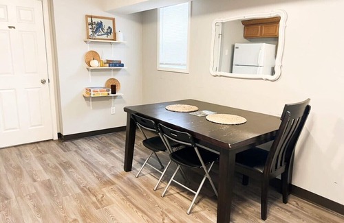 Roosevelt Wohnung | 3 Bedroom Hideaway near NDSU and Downtown Fargo