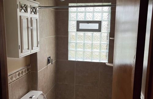 Niles Haus | 3 bedroom home