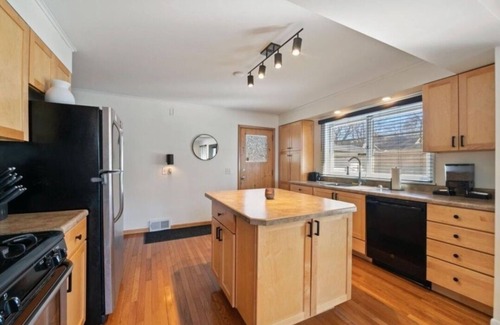 Stillwater Haus | 3-bedroom house in charming Stillwater with AC