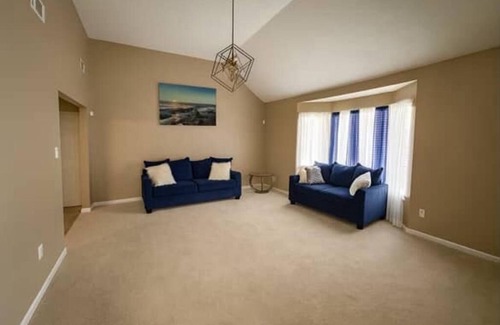 Conyers Haus | 3-bedroom house in charming Conyers with AC