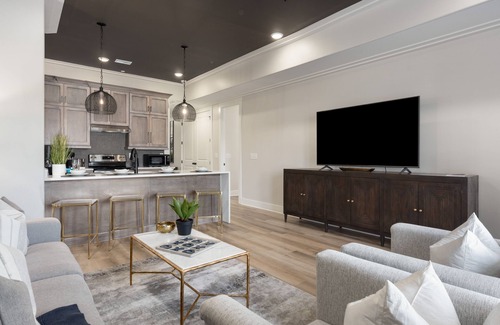 Helena Eigentumswohnung | 3 Bedroom, Main Level