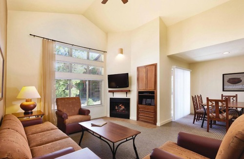 Round Hill Village Resort | 3-bedroom resort in beautiful Zephyr Cove with WiFi, fitness room