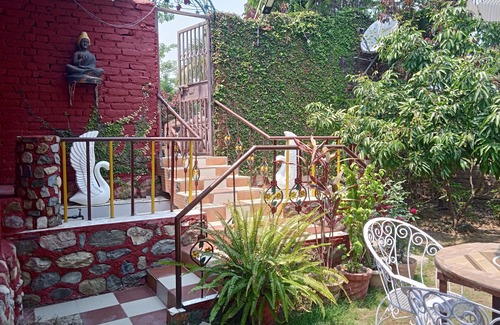 Bullawala Haus | 3 bedroom set oxygen homestay