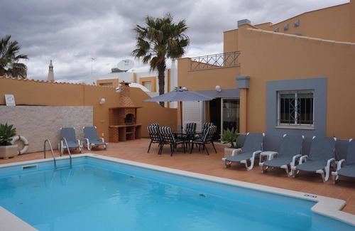 Castelo Villa | FANTASTIC VILLA IN GALÉ