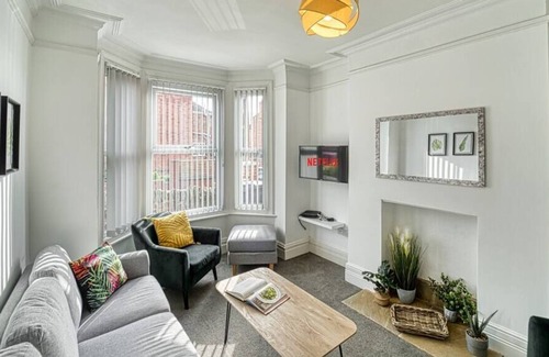 Shelsley Beauchamp Haus | 3 bedroom Worcester Home with Garden