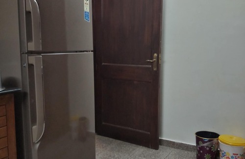 Mashobra Wohnung | 3 BHK, Luxuriöses Homestay-Apartment mit sicherem Parkplatz