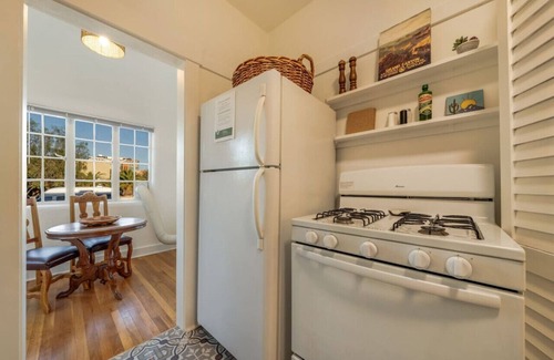 West University Haus | 3 Blocks from U of A & 4th Ave / Cozy / 1 BR 1 BA
