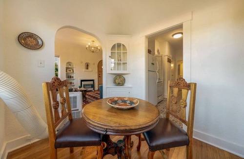 West University Haus | 3 Blocks from U of A & 4th Ave / Cozy / 1 BR 1 BA