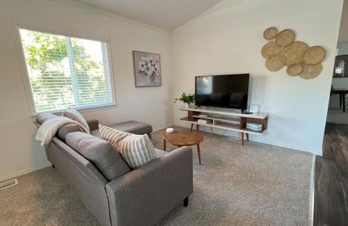 Concord Haus | 3 Blocks to Todos Santos Prime Downtown Location