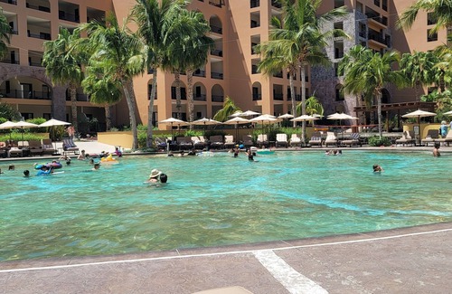 Loreto Resort | 3-BR Luxury Suite on premier floor bay view at Villa del Palmar