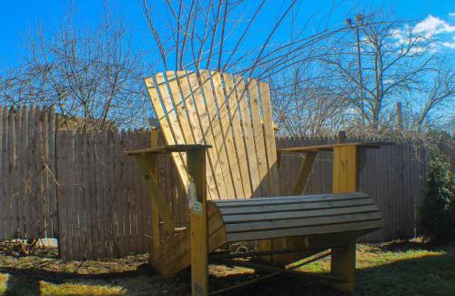 Pittsburgh Wohnung | 3 BR - Off Street Parking - Amazing View Nearby