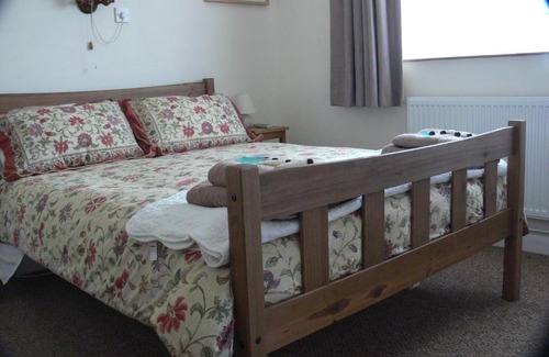 Holt Bed & Breakfast | 3 Corners B&B