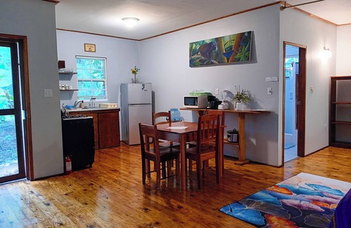 San Ignacio Haus | 3 Family Cottages -7 beds~AC~ Screened balcony~ Breakfast and dinner onsite.