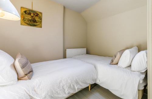 Ysbyty Ystwyth Haus | 3 Legged Duck Cottage