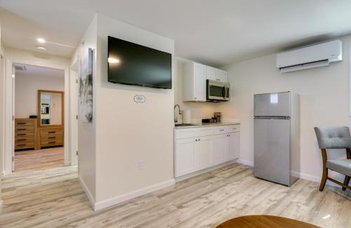 Wareham Wohnung | 3 Mi to Beach and Pier Pet-Friendly Cape Cod Apt!