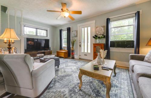 Dayton Haus | 3 Mi to Dtwn Dog-Friendly Retreat in Dayton