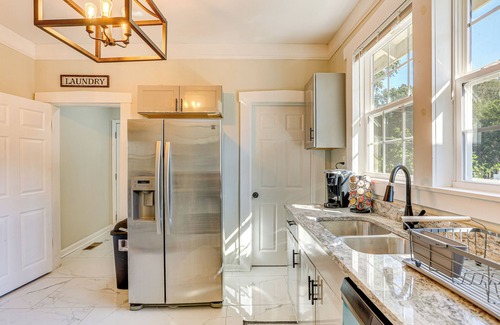 Crosstown Haus | 3 Mi to Dtwn: Memphis Family Home