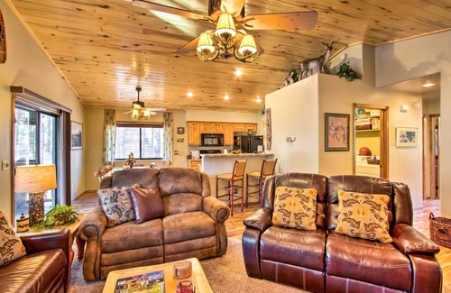 Show Low Kabine | Honeybear Hollow Romantic Getaway Kabine im Wald!