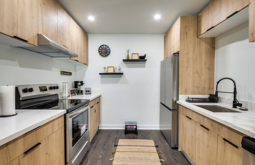 Dillard Wohnung | 3 Mi to French Quarter: Modern Apt in New Orleans
