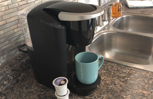 Lansing Haus | 5 Meilen zu MSU, 2 Meilen in die Innenstadt, Sparrow Krankenhaus 3 Blocks zum Highway