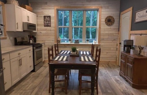 East Ellijay Kabine | ⭐3 miles to DT Ellijay⭐ n Blessed Nest Chalet