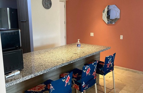 Boegoeroei Wohnung | Schöne 2bed / 2bath Wohnung in der Nähe der Strände und der Hotelanlage.