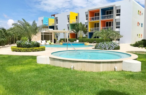 Boegoeroei Wohnung | Schöne 2bed / 2bath Wohnung in der Nähe der Strände und der Hotelanlage.