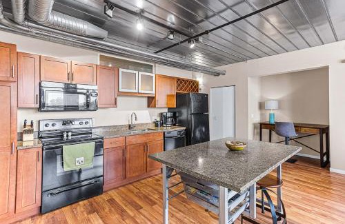 Old West Side Wohnung | 3 Modern 2BR Apts Near Kerrytown w Parking & Gym