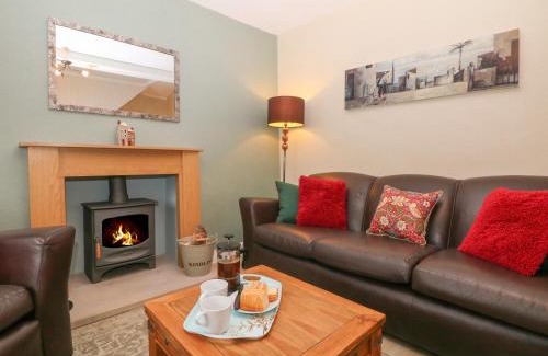 Monyash Haus | 3 Old Hall Cottages