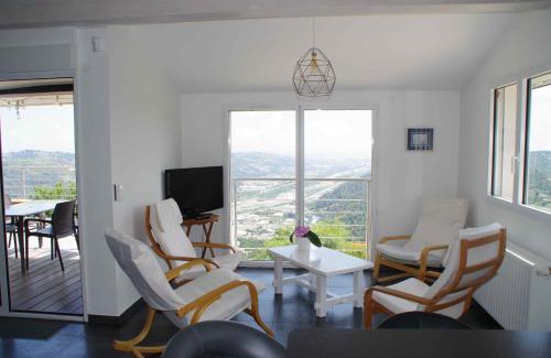 Gattieres Wohnung | 3 pièces dans le ciel