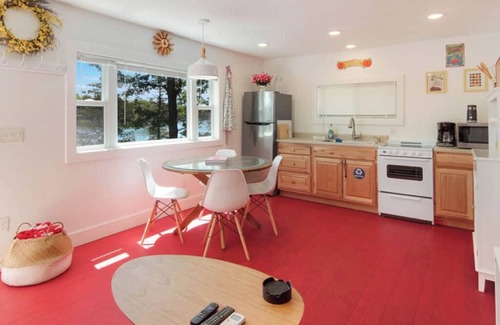 Mayfield Hütte | 3 Sandy Beachfront Cabins on Beautiful Spider Lake - Betty's Hideout