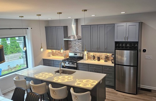 Home Park Haus | 3-Story Tumlin home near GA Tech