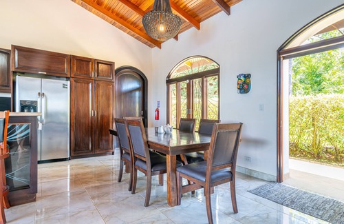 Ojochal Haus | 3 suites-Privacy-Gated-Sunset Ocean Views-Luxury