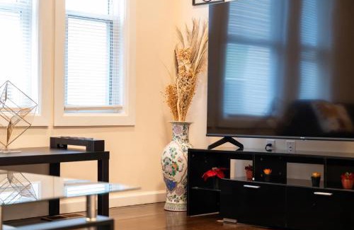 Meeting House Hill Wohnung | 30-1 - 4BR Boston - Cozy Apt near Geneva Cliffs