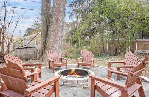 Madison Haus | 30+ Day - Close to Everything. Pet Friendly.