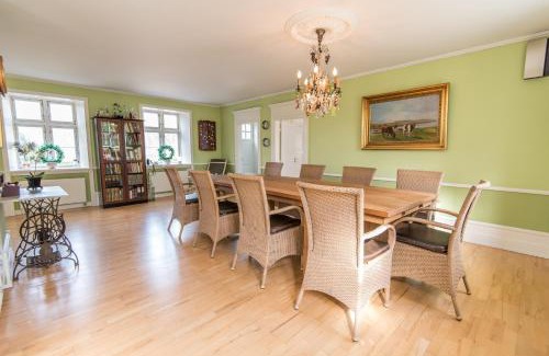 Tistrup Haus | 300m2 entire house with 3 bedrooms