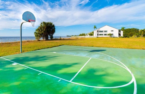 Ruskin Eigentumswohnung | Ruhiger Spaziergang zum Strand! Kostenloses Parken, kostenloses WLAN! Haustierfreundlich :)