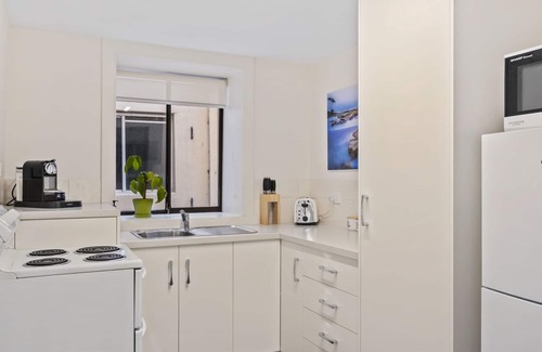 North Hobart Wohnung | Gehen Sie zum Restaurantstreifen