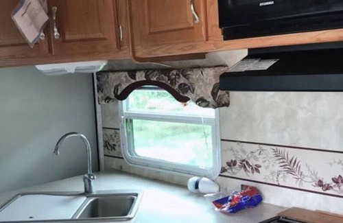 Marion Haus | 34' Luxury Camper on top of the Mountain with Gorgeous Views!!!