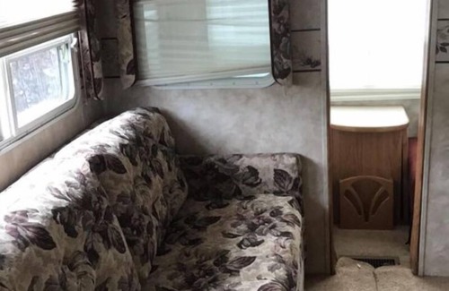 Marion Haus | 34' Luxury Camper on top of the Mountain with Gorgeous Views!!!