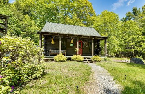 Orland Haus | 35 Mi to Acadia Rustic Retreat in Orland!