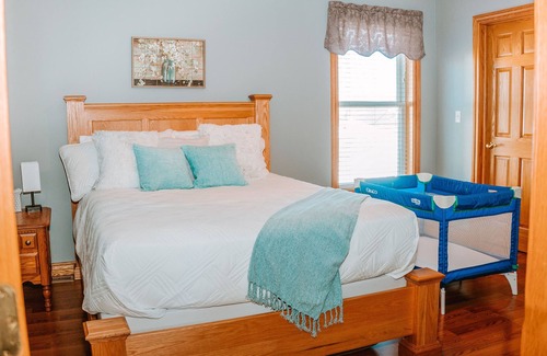 Berlin Haus | 35 mins to Seven Springs/Hidden Valley, 23 mins to Flight 93 National Memorial