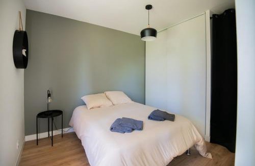 La Celle-sous-Gouzon Wohnung | 36 m2 2-room apartment, parking, fiber internet, near metro, Literie Bultex