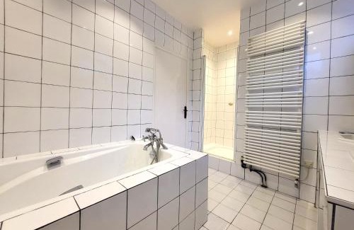 Meudon Wohnung | 360 : Superbe maison, rooftop, vue Tour Eiffel, T2