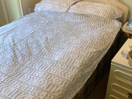 Tonypandy Haus | 39 kenry street 3 bedroom terrace house