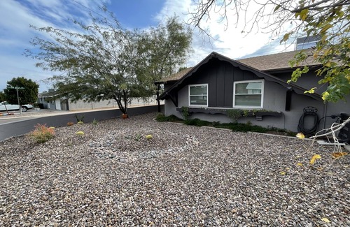 Tempe Haus | 3bd house with pool conveniently located near Scottsdale, Tempe, and Papago Park